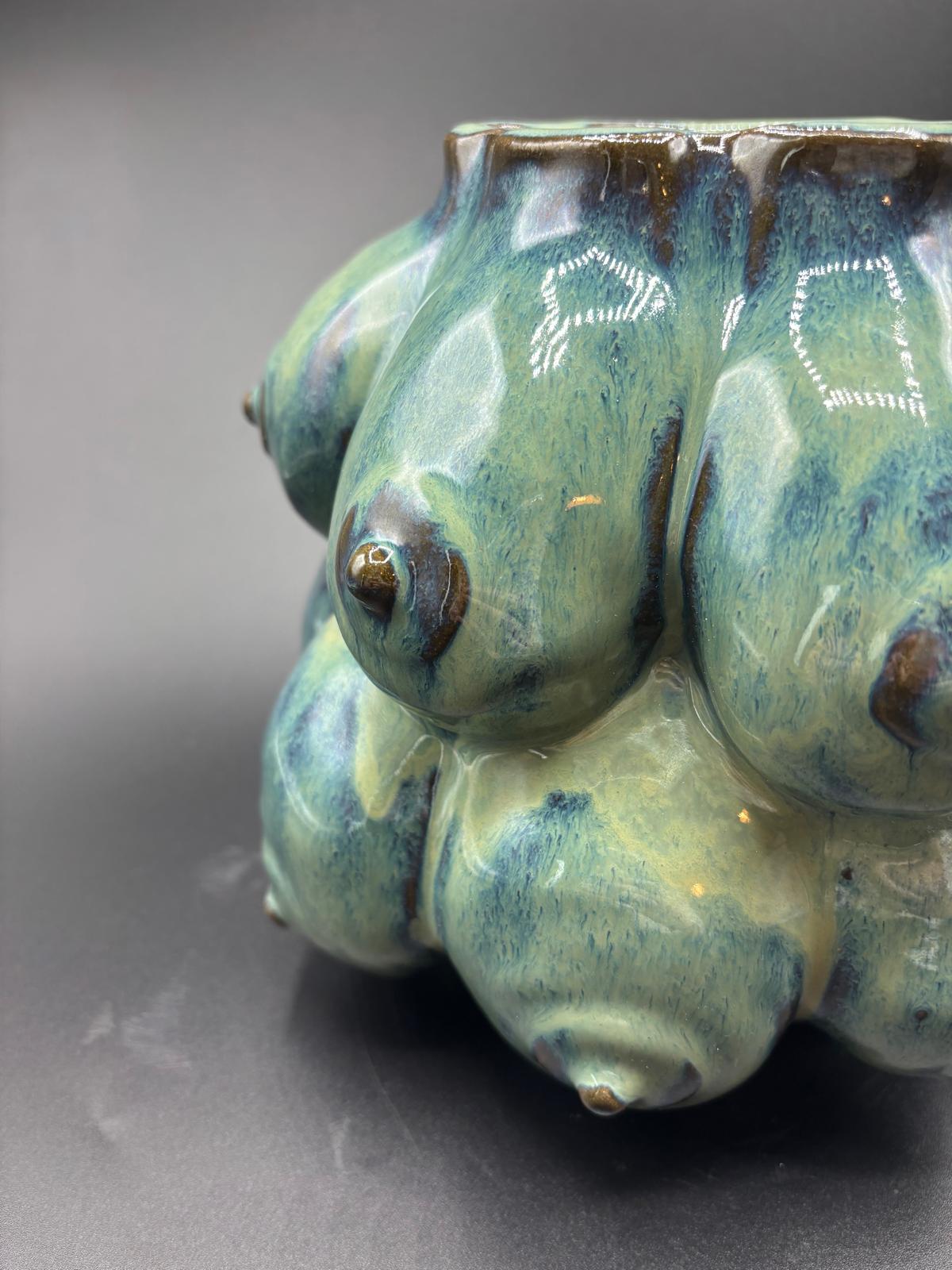 Body Form Vase
